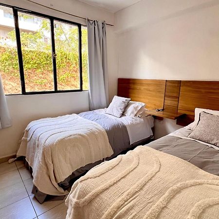 Departamento De 2 Dormitorios, Excelente Ubicacion Mendoza Exterior photo